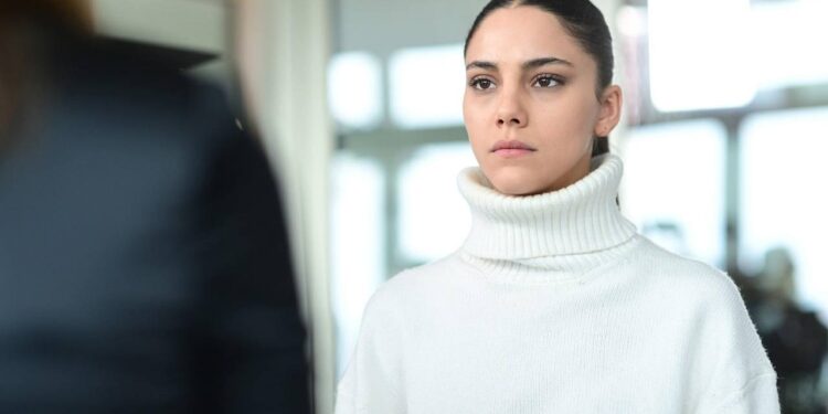 Ta devojka – Sadržaj 22. epizode