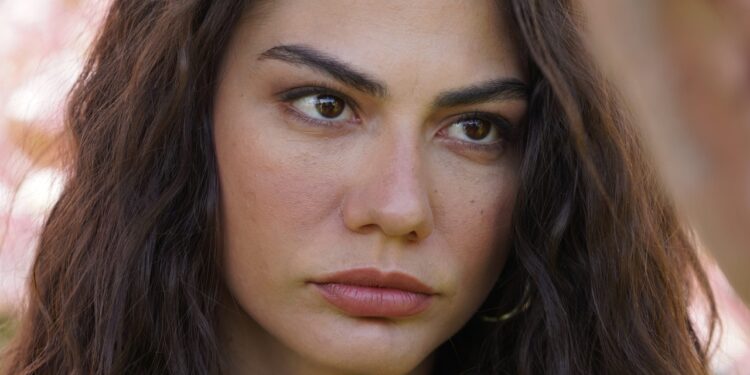 Moje ime je Farah – Sadržaj 11. epizode