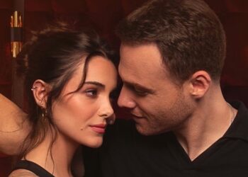 Neki klišei: kako su fanovi ocenili prvu najavu serije “Ako previše voliš” sa Hafsanur Sandžaktutan i Keremom Bursinom