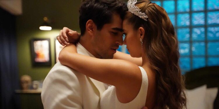 Kazim je stao na stranu svojih ćerki, a Ifakat je pomogla SeyFeru: šta je prikazano u prvoj epizodi druge sezone “Ženskaroša iz vile”