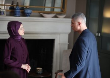 Crveni pupoljci – Sadržaj 16. epizode