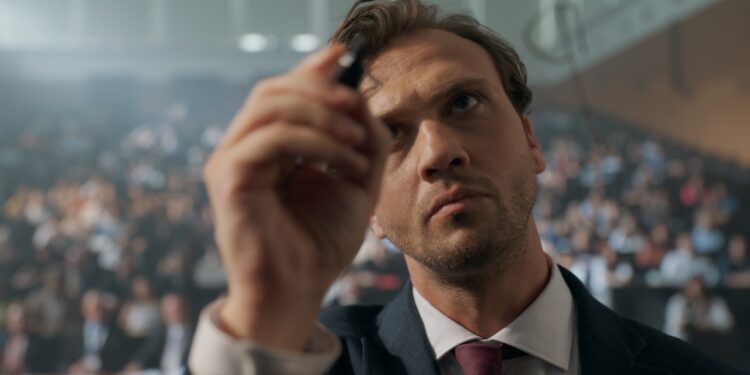 Formula uspeha: 5 razloga zašto svi gledaju seriju „Genije“ s Arasom Bulutom Ijnemlijem