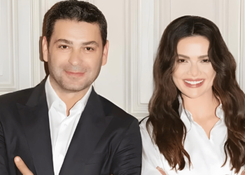 Zvezde „Dalekog Grada“: Sinem Unsal & Ozan Akbaba – luksuz i harizma u jednom kadru!