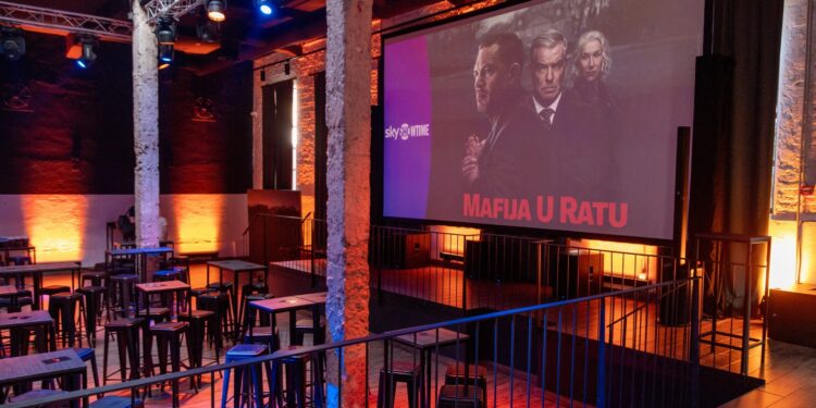 SkyShowtime bio je domaćin ekskluzivne pretpremijere serije MobLand (Mafija u ratu) u Beogradu